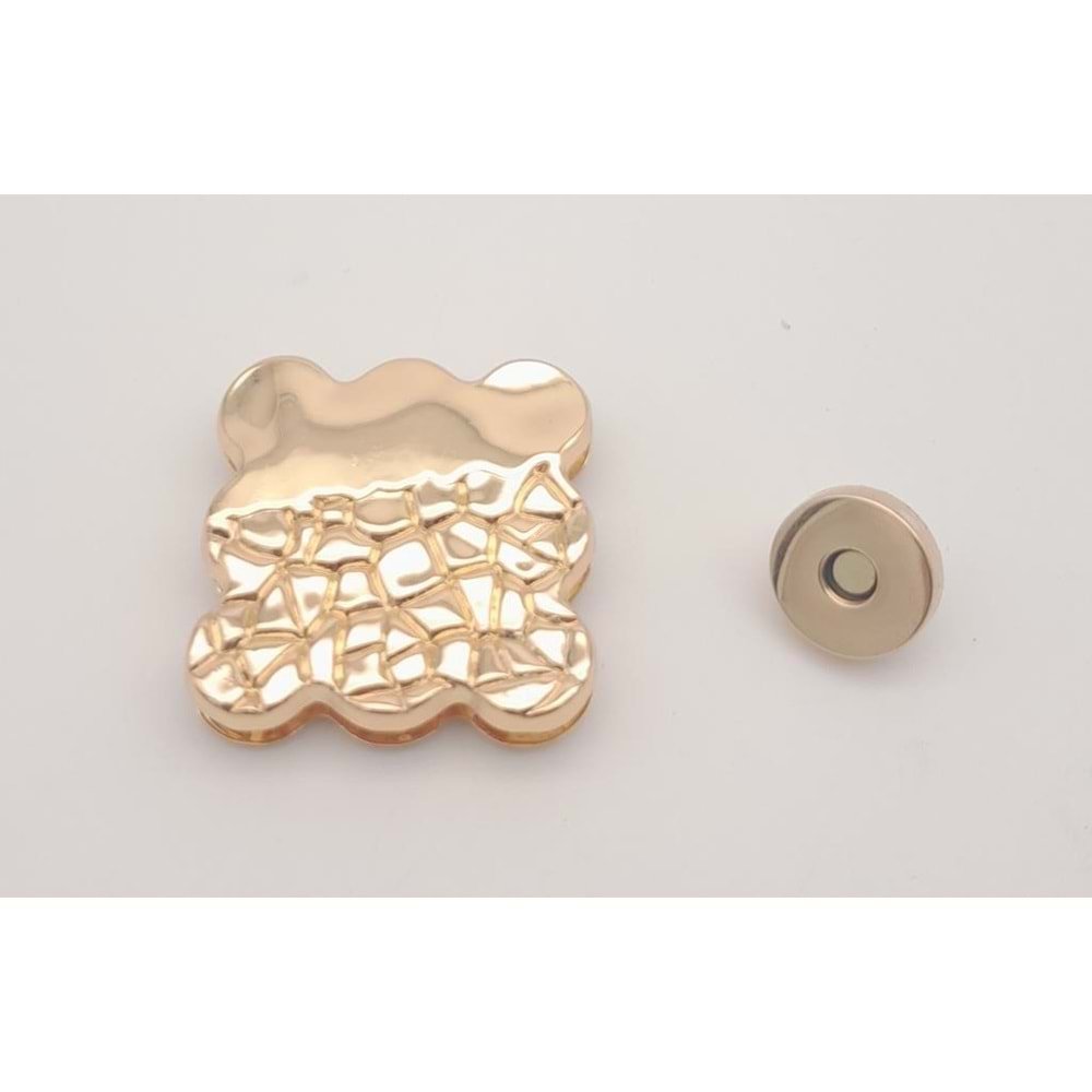 Çanta Aksesuar Light Gold Renk 4.5 cm Mıknatıslı Kilit