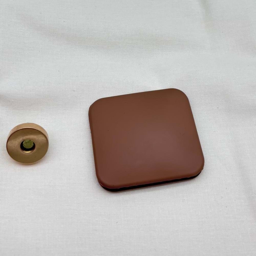 Çanta Aksesuar Vizon Renk 5x4.5 cm Mıknatıslı Mat Kilit