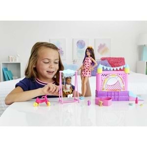 Barbie Bebek Bakıcısı Skipper Oyun Evi Seti HHB67