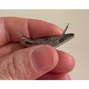 Çanta Aksesuar 3.5x2 Cm Prada Metal Plaka Etiket Süs Gümüş Metalli