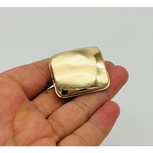 Çanta Aksesuar Light Gold Renk 3.2x2.6 Cm Mıknatıslı Kilit