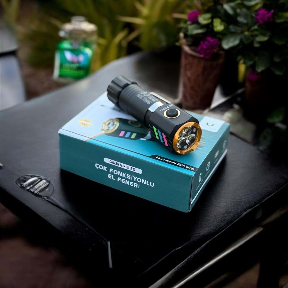 Small Sun SM-301 Mıknatıslı Fener 30w 3Led Şarjlı 3.7 18650 Li-on Pil