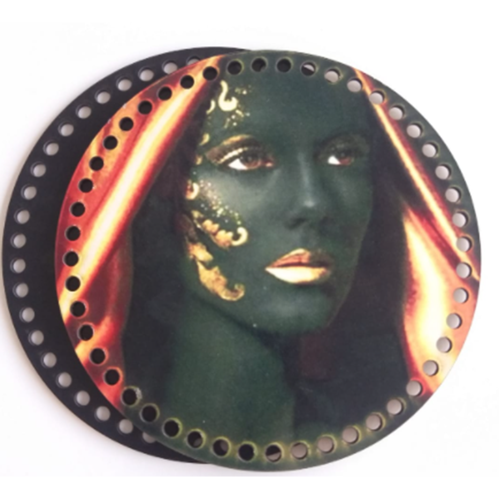 Çanta Aksesuar Ahşap 20 Cm Çapında Resimli Plaka Arkalıklı S Serisi No8