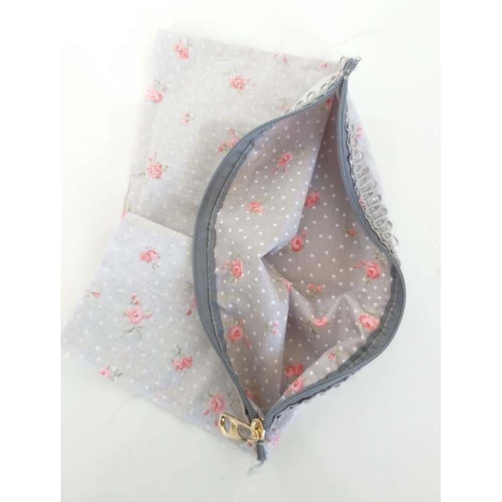 Çanta Aksesuar 38X38 Cm, Dikilmiş Halde, Fermuarlı Astar Çiçekli