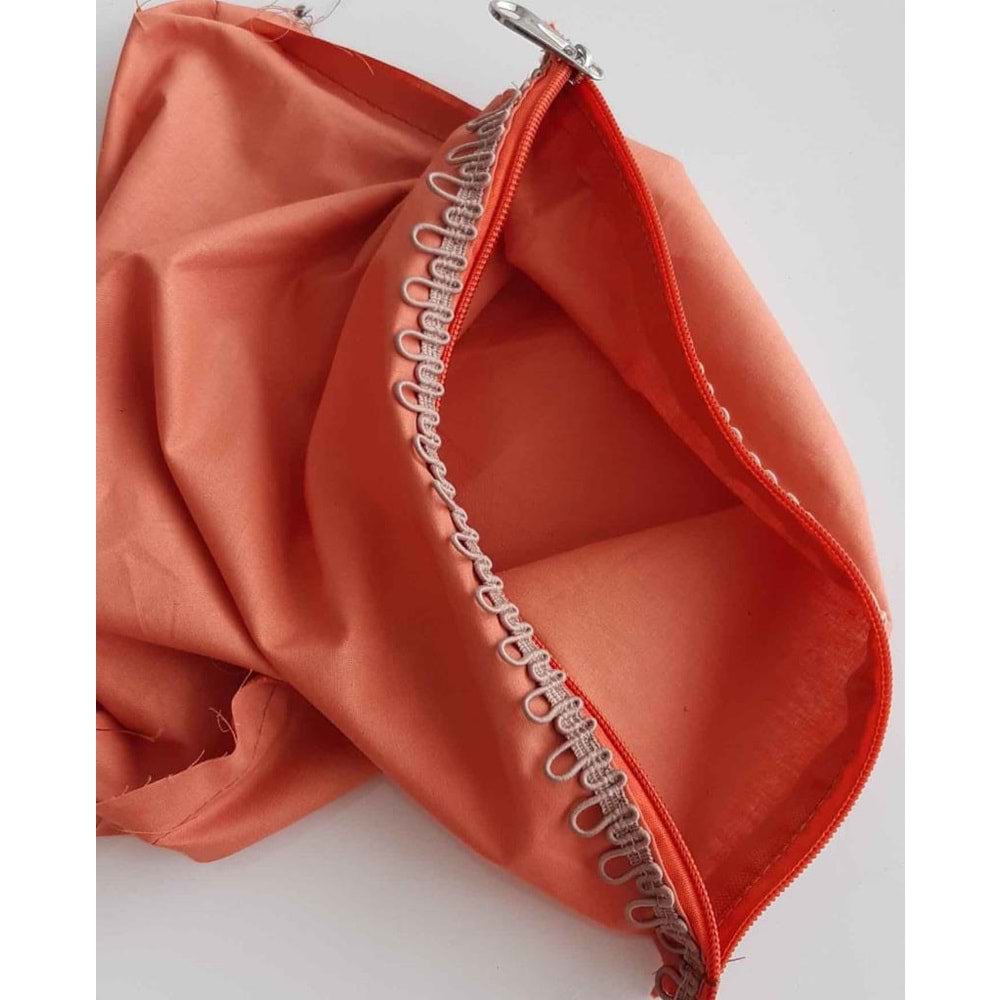 Çanta Aksesuar Taba Renk 28X28 Cm, Dikilmiş Halde, Fermuarlı Astar