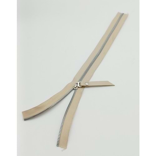 Çanta Aksesuar Gerçek Deri Başlıklı Bej Fermuar 40 Cm Gümüş Metal