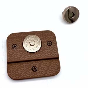 Çanta Aksesuar Sütlü Kahve 5x4.5 cm Mıknatıslı Mat Kilit