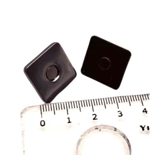 Çanta Aksesuar Kare Model Çanta Mıknatısı Füme Renk