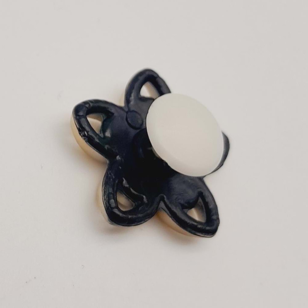 Çanta Aksesuar Plastik Çiçek Model Süs Light Gold Renk