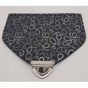 Çanta Aksesuar 22.5x18 cm Suni Deri Desenli Siyah Renk Kapak Gümüş Metalli